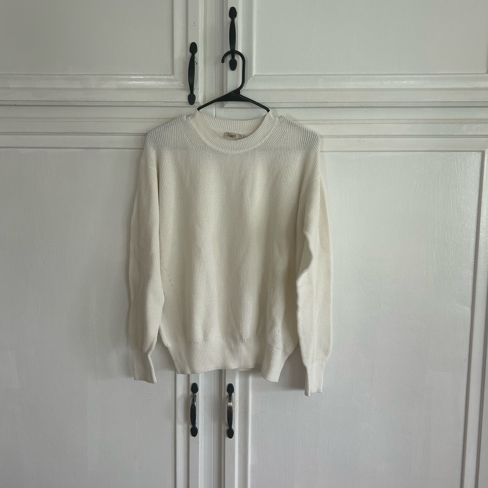 Faherty women’s ivory lightweight sweater